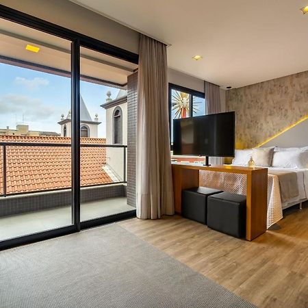 Aion Suites 103 - Compacto E Luxuoso Loft - Rooftop Com Piscina E Academia - A Poucos Passos Da Praia Bombinhas Bagian luar foto