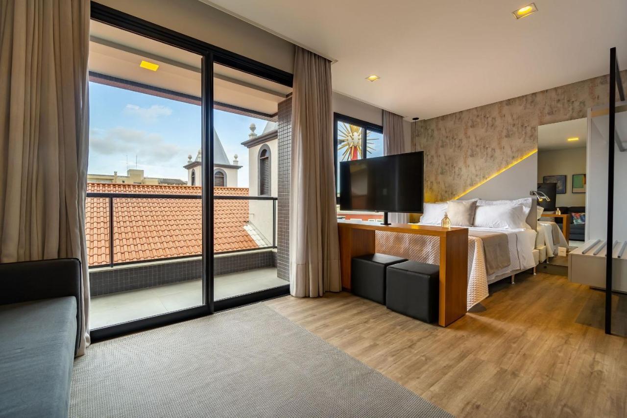 Aion Suites 103 - Compacto E Luxuoso Loft - Rooftop Com Piscina E Academia - A Poucos Passos Da Praia Bombinhas Bagian luar foto